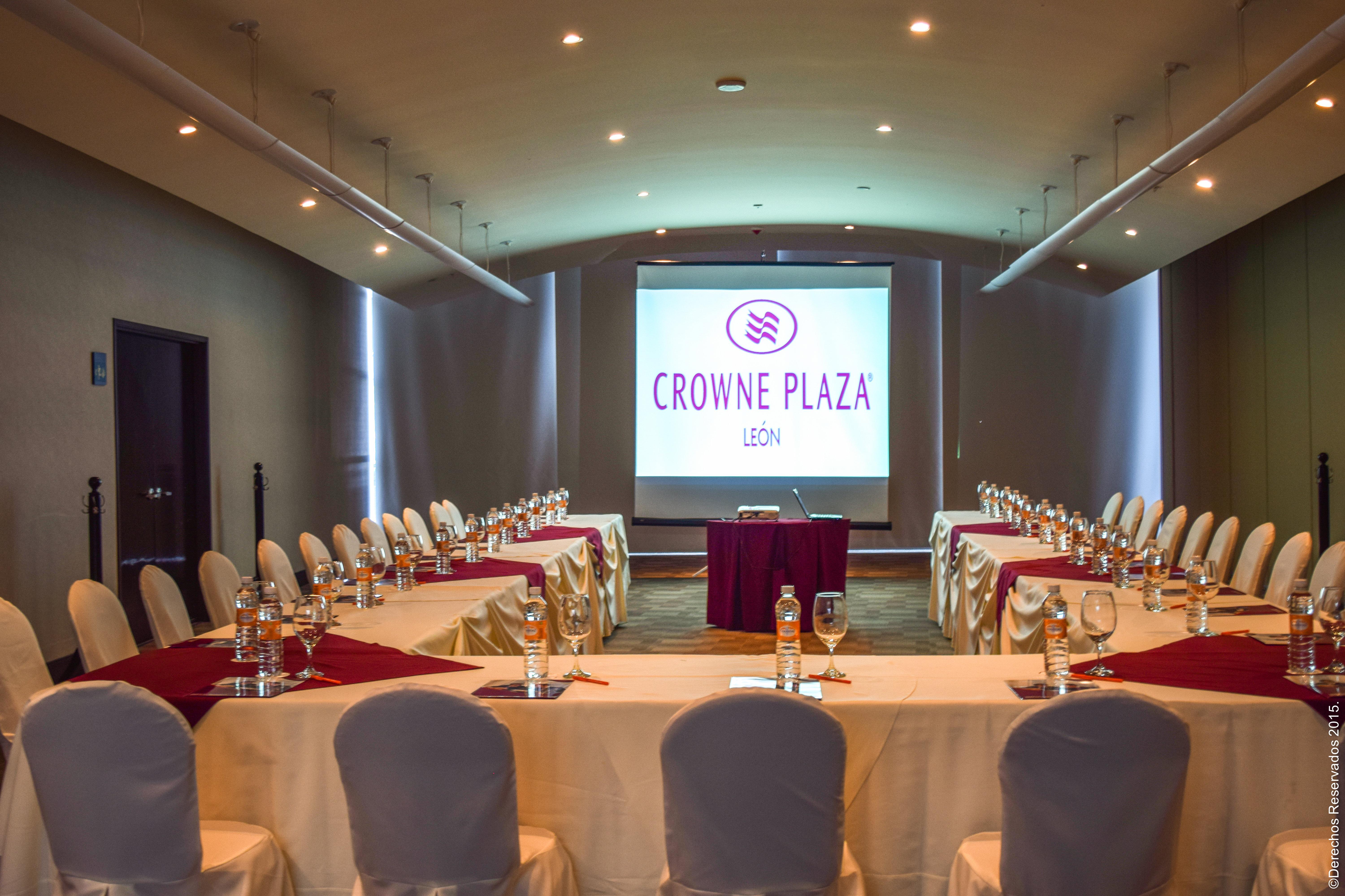 מלון Crowne Plaza Leon By Ihg מראה חיצוני תמונה